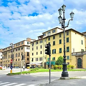 Walls Dream - Air Cond - Wi-fi - Panoramic In Front Of The Historical Walls - Apartment